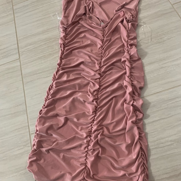 Charlotte Russe ruched Dress - Picture 3 of 3